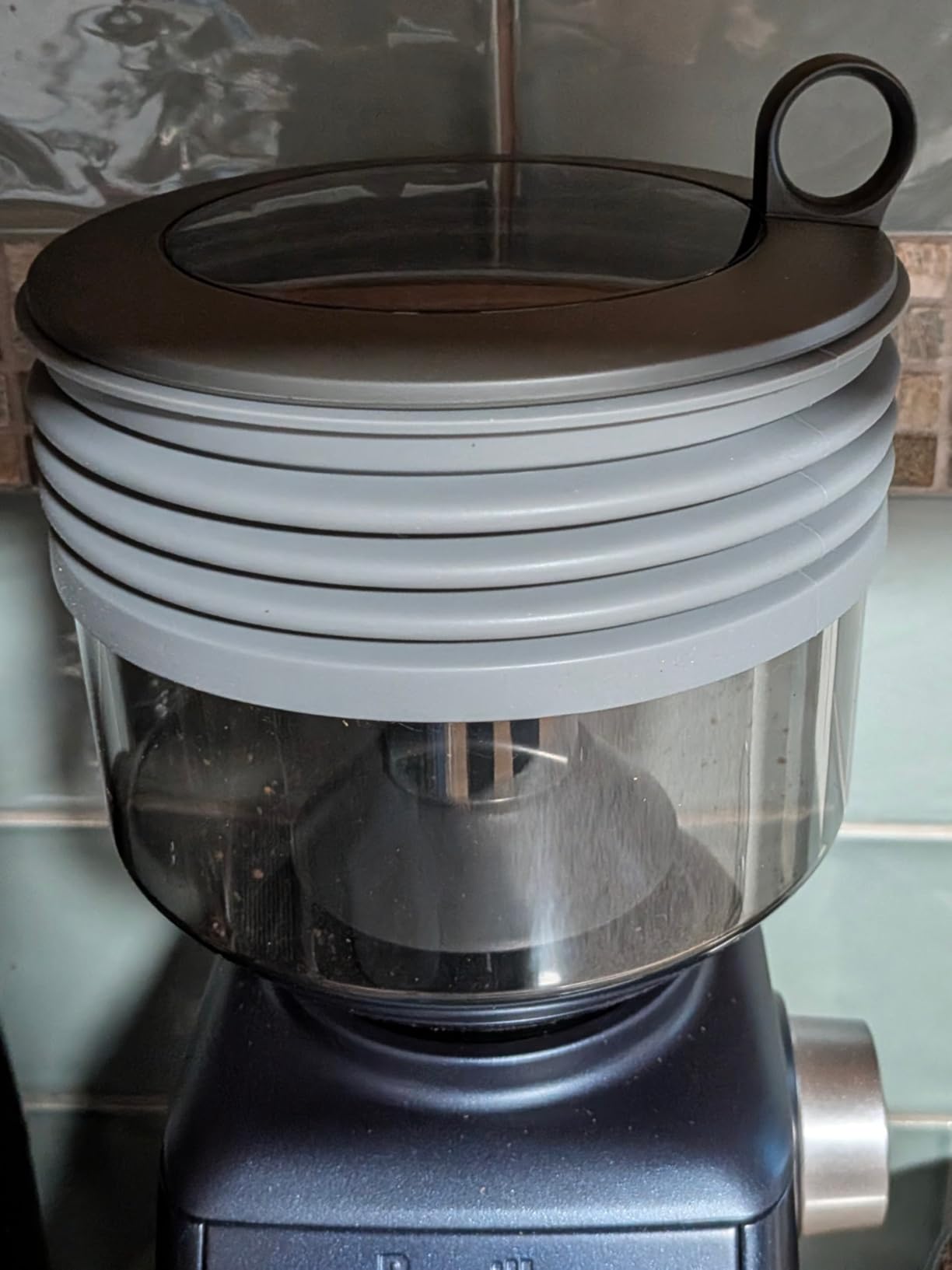 منفاخ سيليكون ووعاء جرعة واحدة - مراجعة Breville Espresso Bes870 وسعره